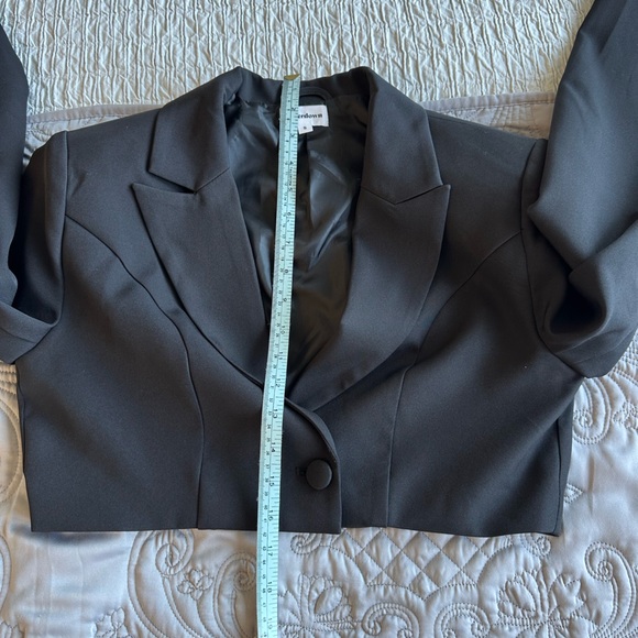 superdown Black Cropped Blazer. (Revolve) - Picture 10 of 11